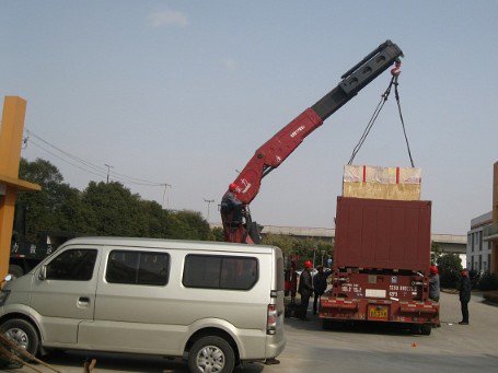 �O������